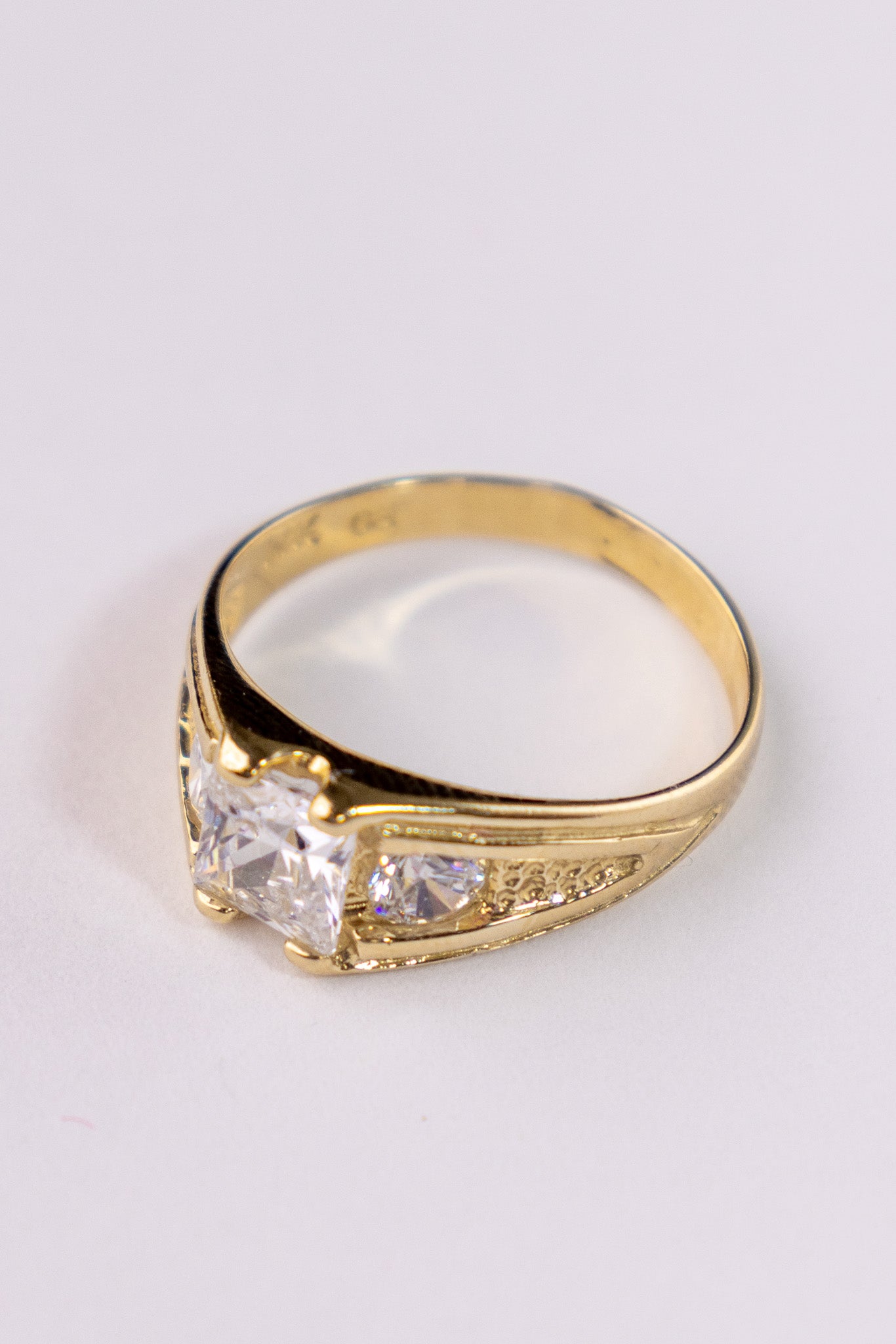 Anillo Fancy 14k