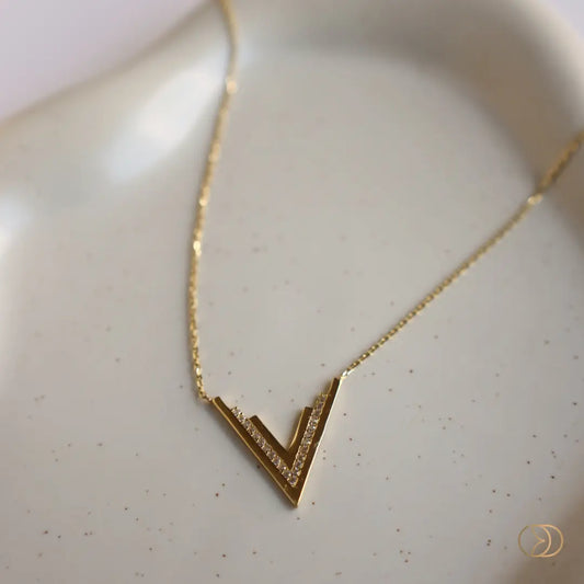 Venus Necklace 14k Gold